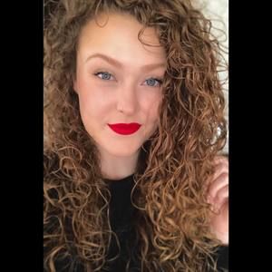 Meet your Posher, Erika